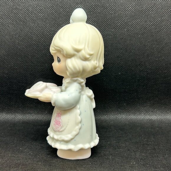 PRECIOUS Moments "You're the sweetest cookie in the batch" 1995 Member f… - Picture 4 of 5